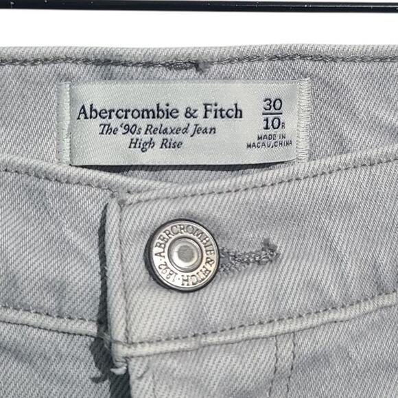 Abercrombie & Fitch Gray 90's High Rise Relaxed Jeans Size 10 - Picture 3 of 4